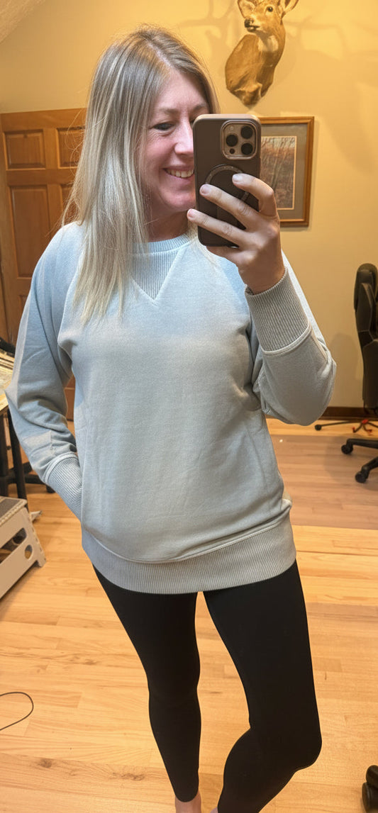 PIGMENT DYED FRENCH TERRY PULLOVER