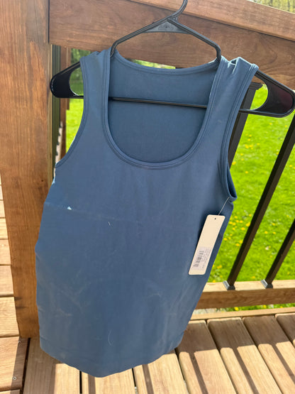 Yelete Women's U-Neckline Seamless Tank in Denim Blue