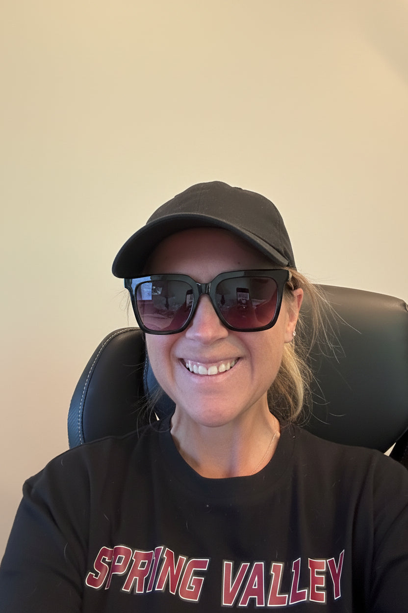 Smokeshow DAX Dani Sunglasses in Smokeshow – polarized tangle-free sunglasses by 2 Generations Boutique

